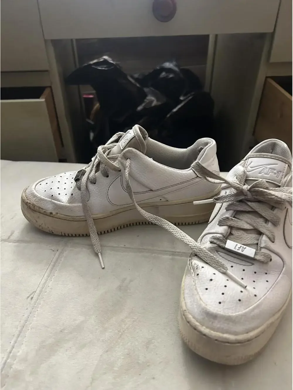 Nike some damage